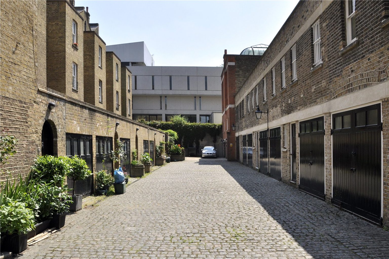 Discover Cambridge Gate Mews, Regents Park, London, NW1