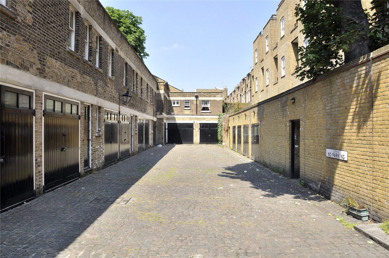 Discover Cambridge Gate Mews, Regents Park, London, NW1