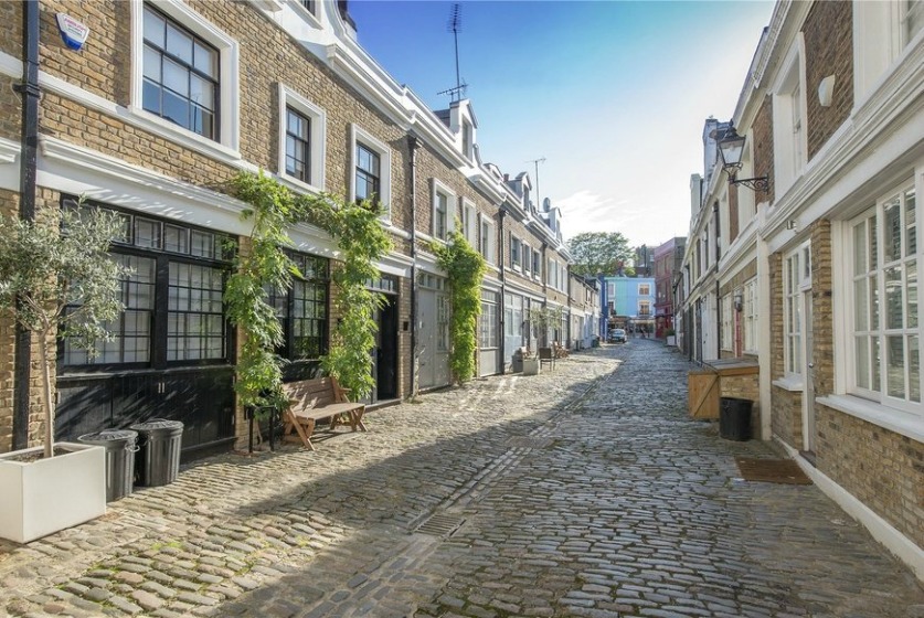 Cobbled Denbigh Close in Notting Hill is a short walk from exclusive dining and shopping