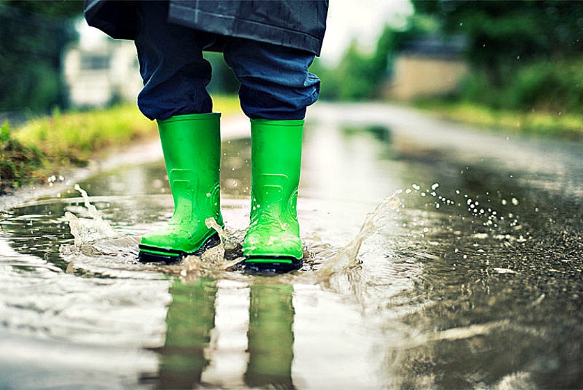 Whatever the weather or sales market developments, as specialists in mews properties, Lurot Brand have reason to remain optimistic about achieving strong prices for their London mews houses.