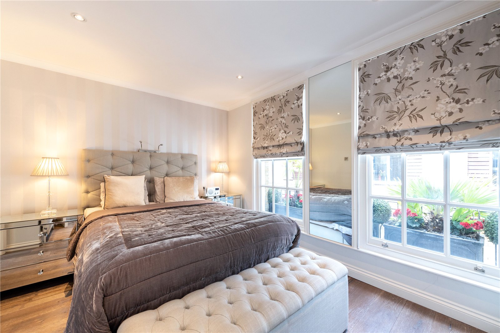 Clearwater Terrace 3 Bed Mews House For Sale Holland Park, W11