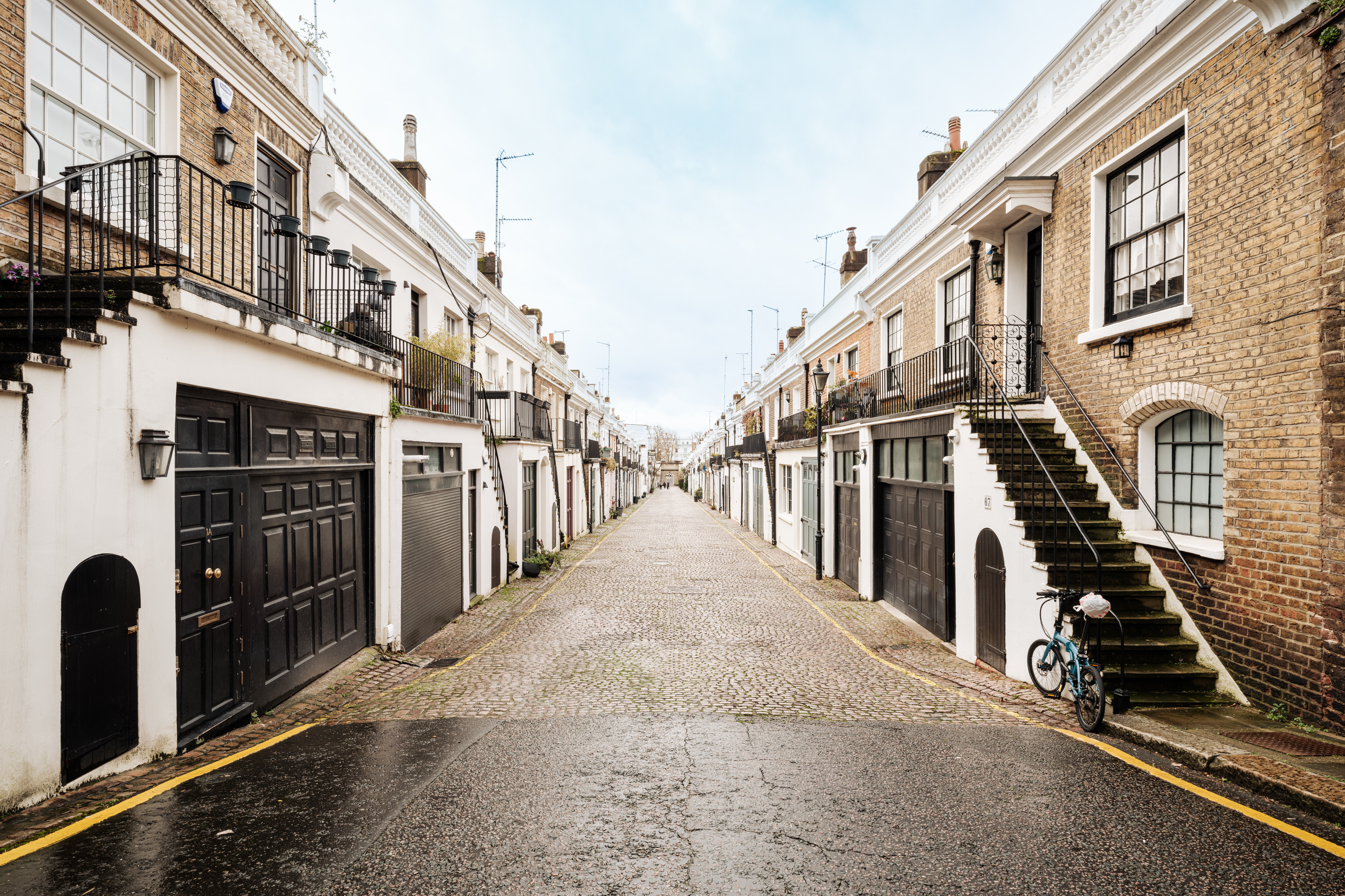 Holland Park Mews