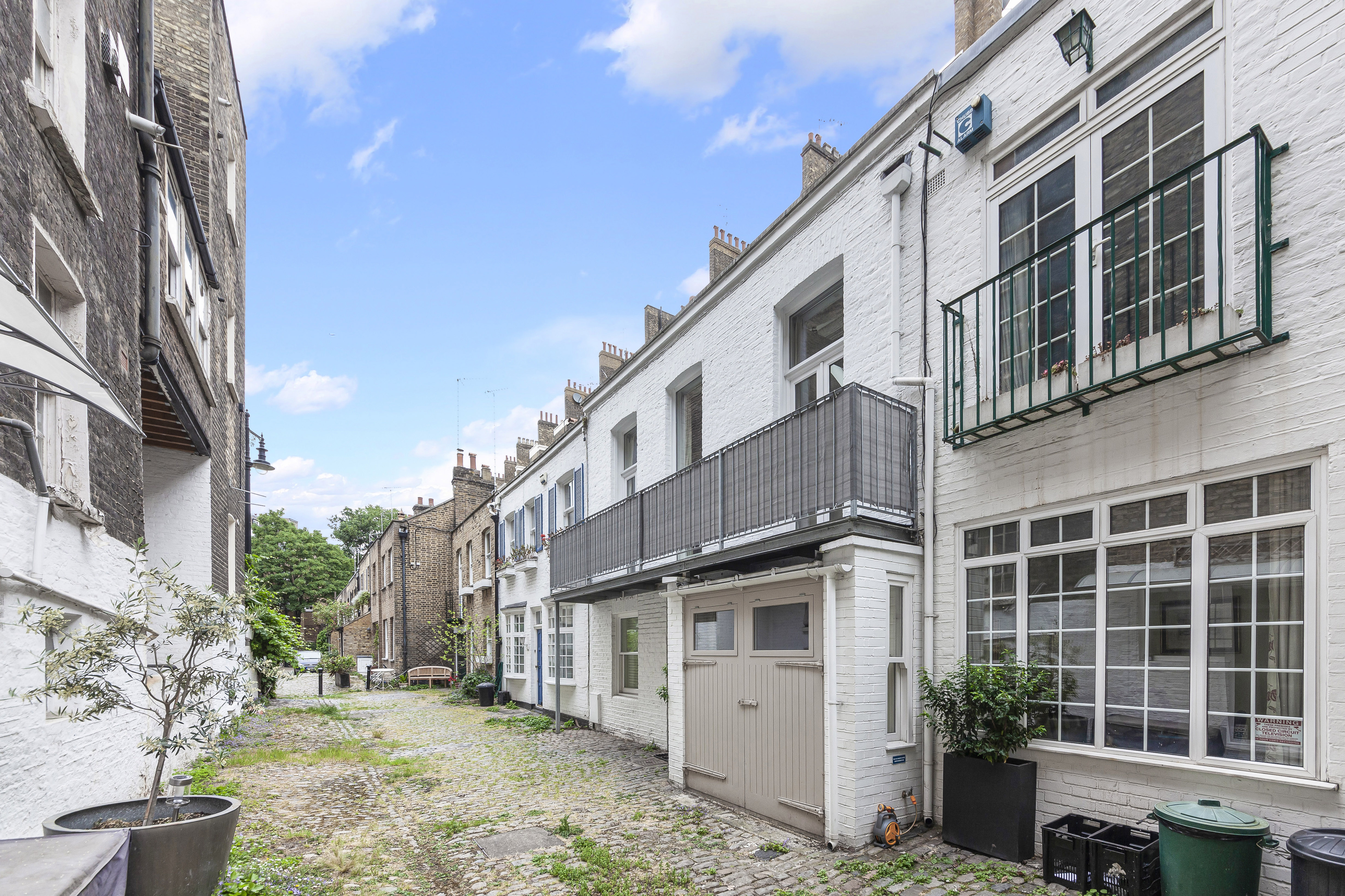 A mews house in Pimlico