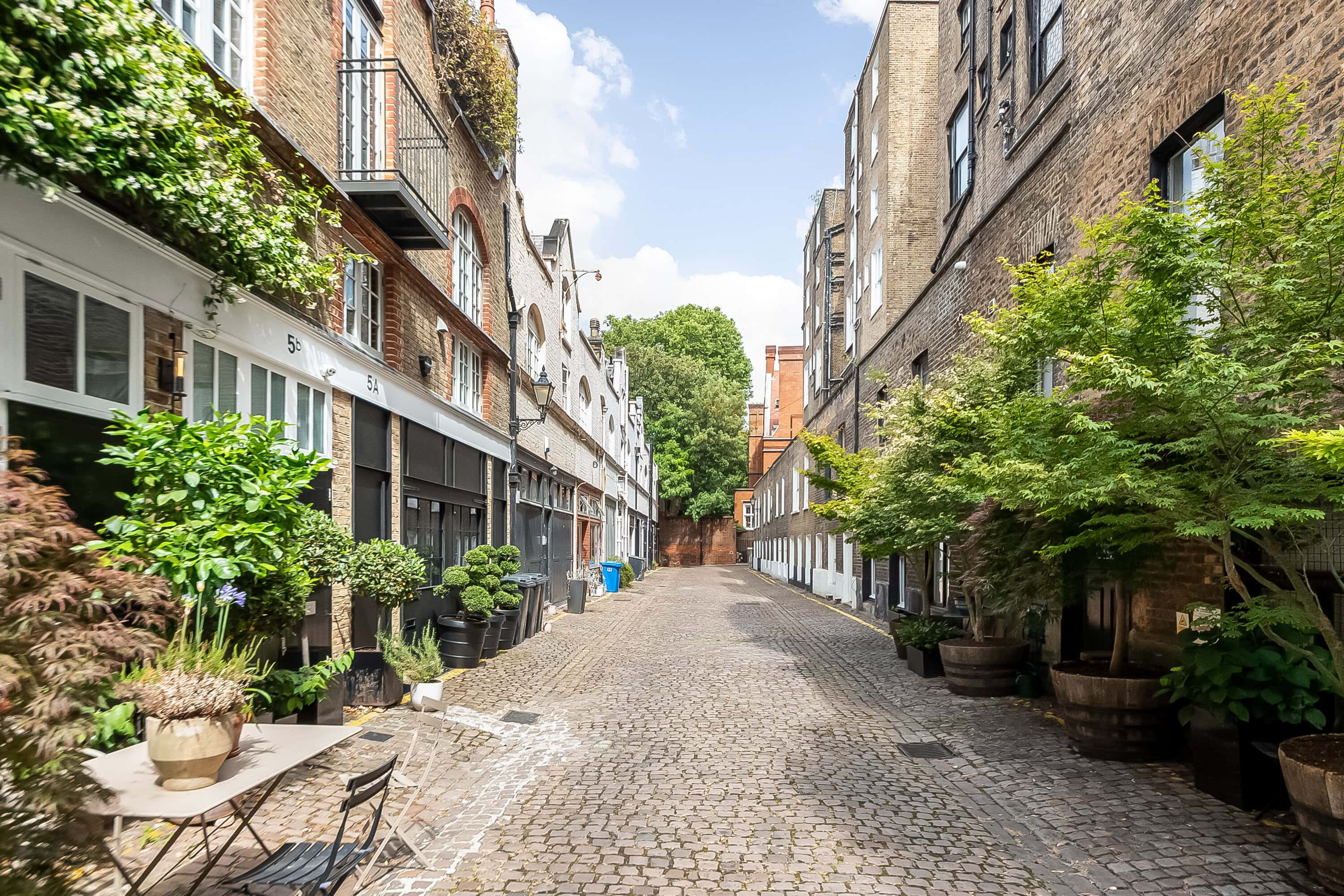 a pretty mews street