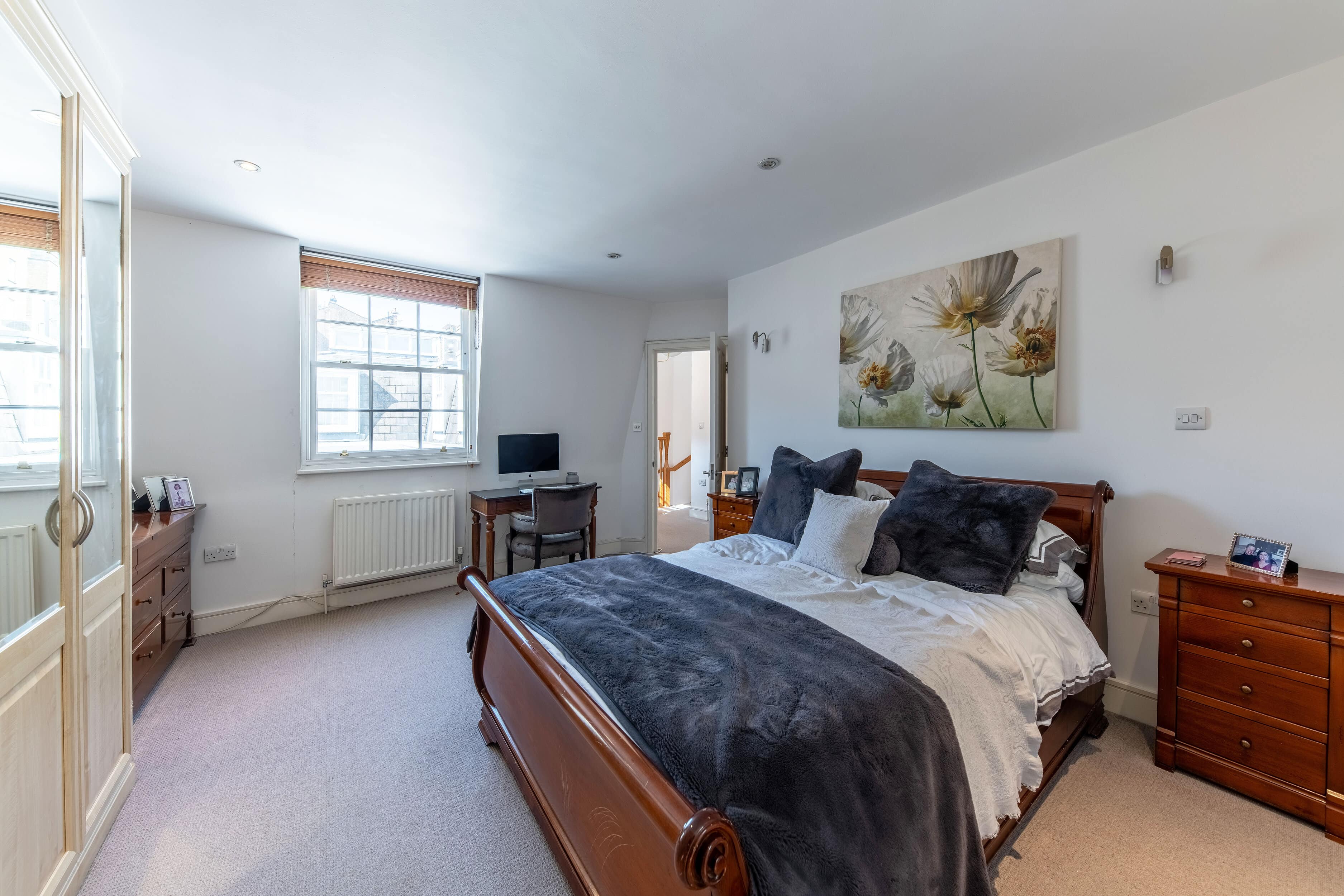 A double bedroom in a mews property