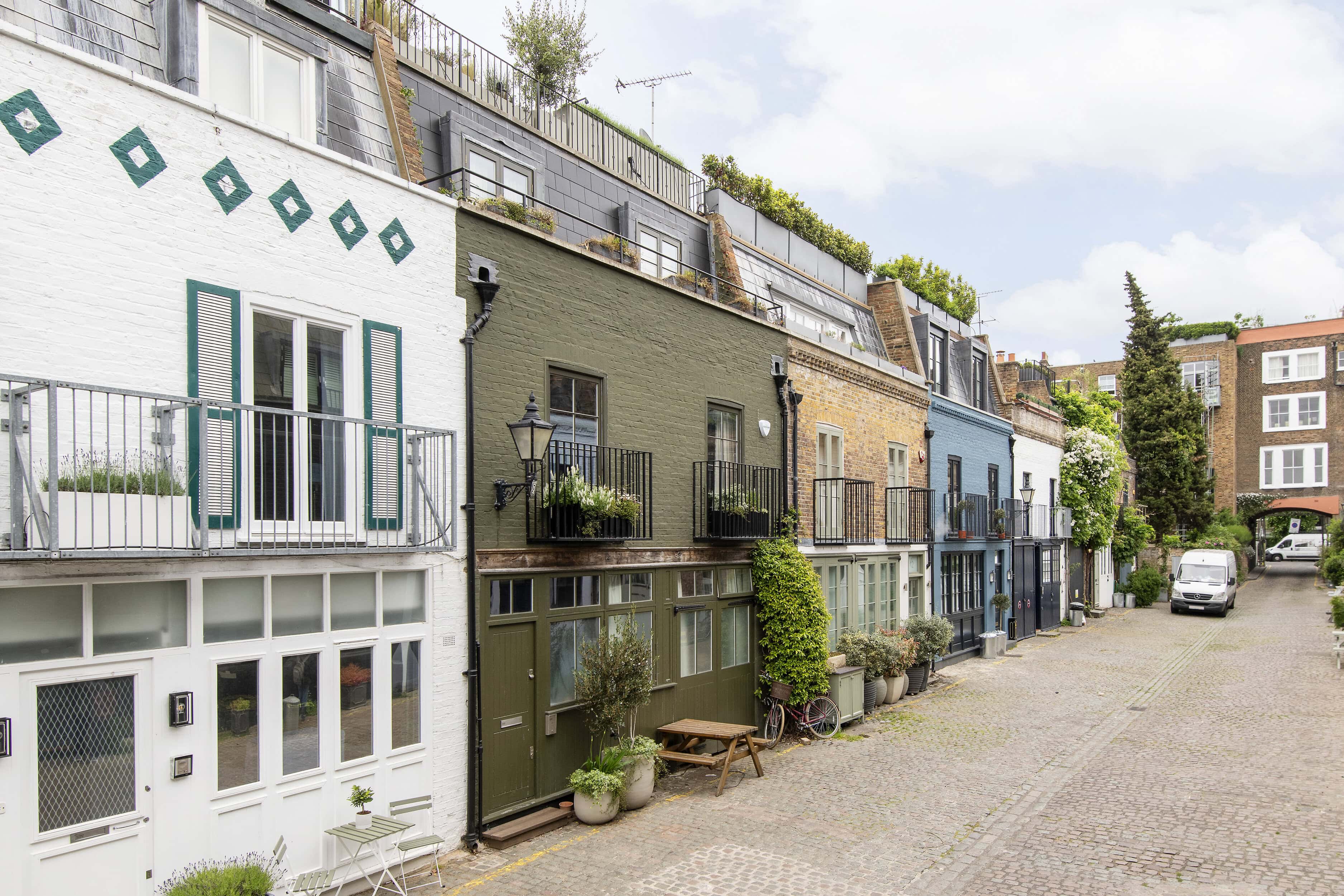 A row of mews houses in Notting Hill