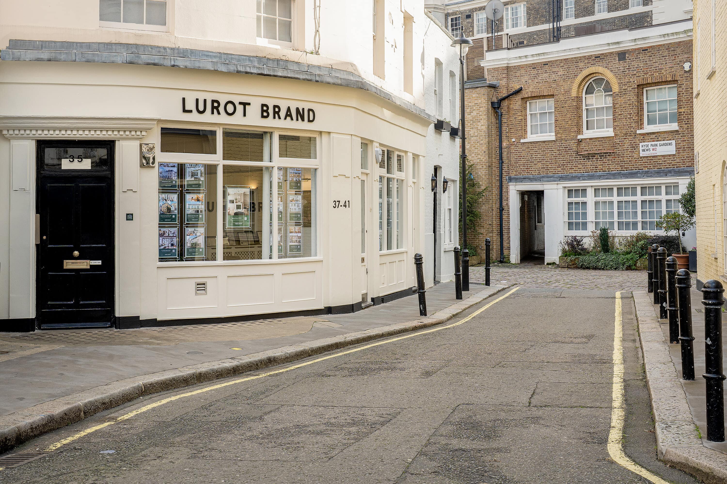 Lurot brand's new office in Hyde Park