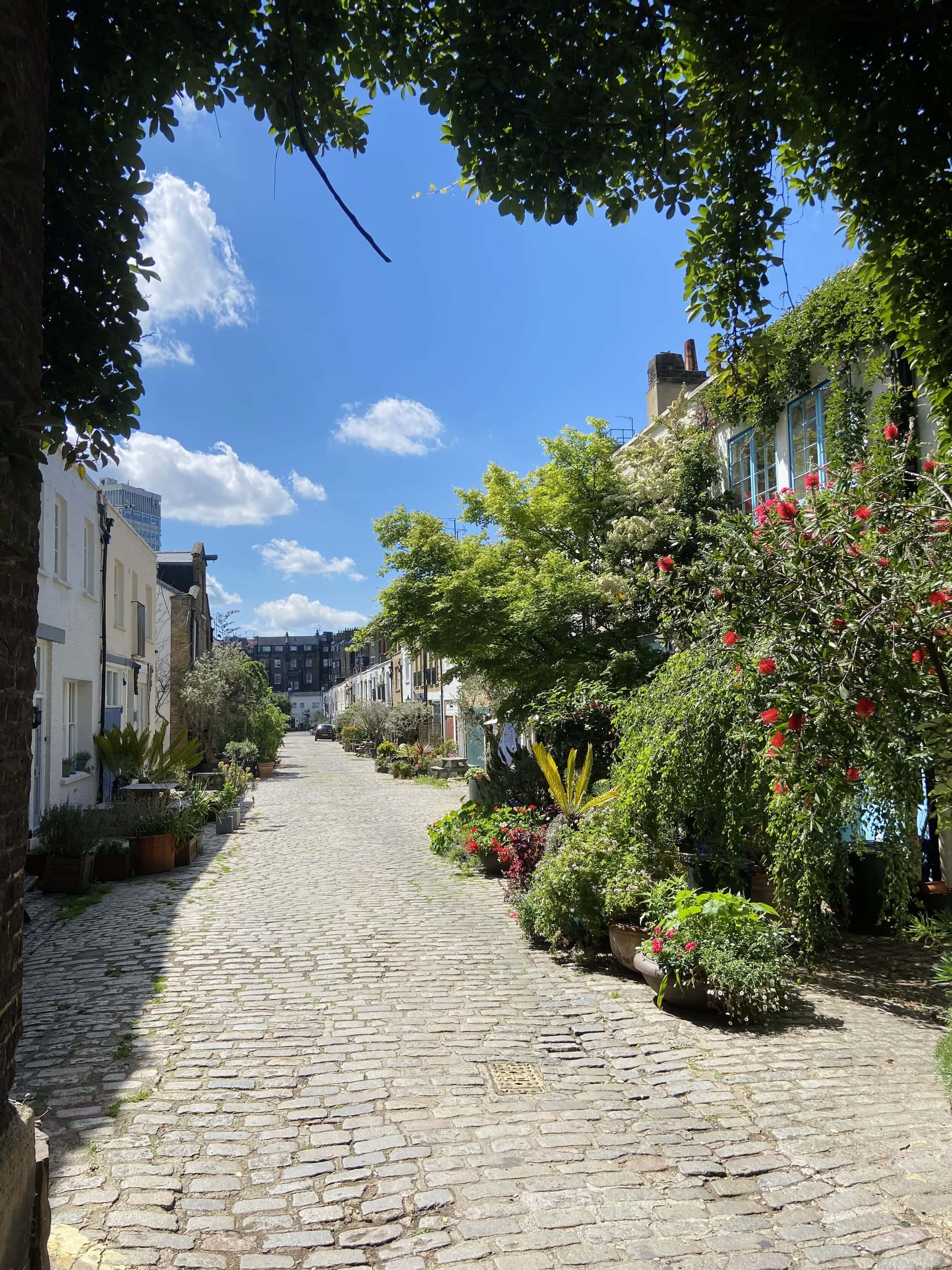 A mews street in London
