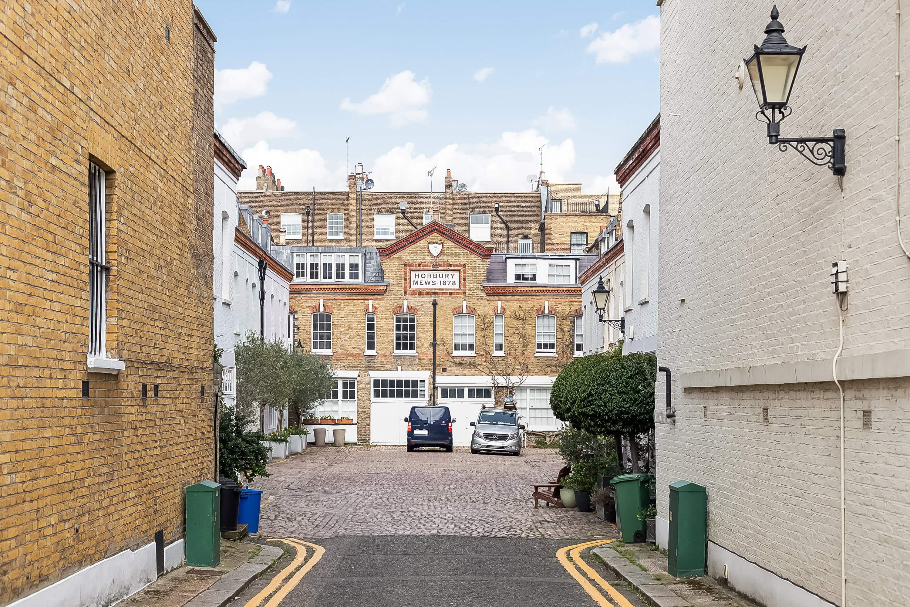 Horbury Mews is one of the best mews streets in London