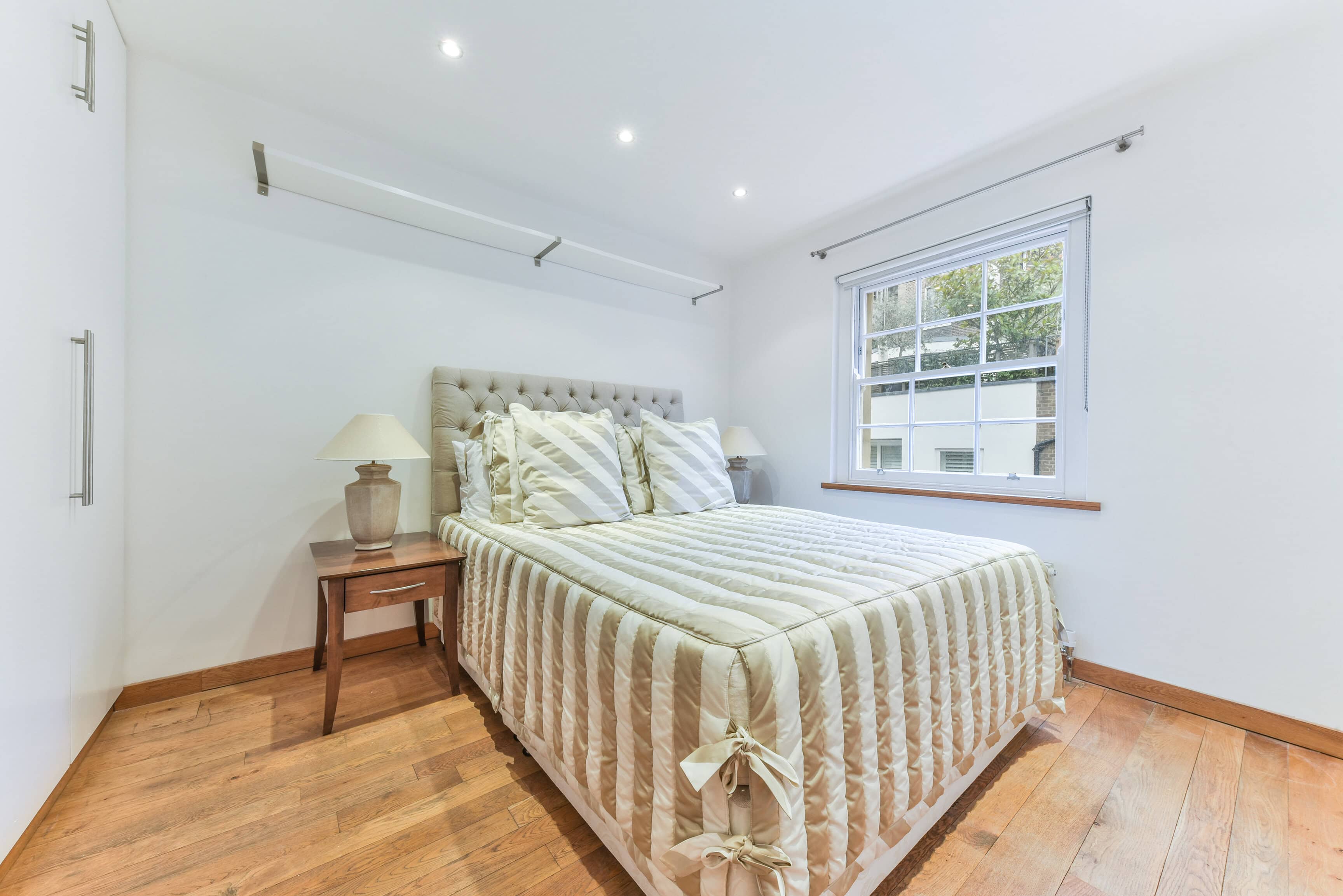 A mews house for rent in Marylebone
