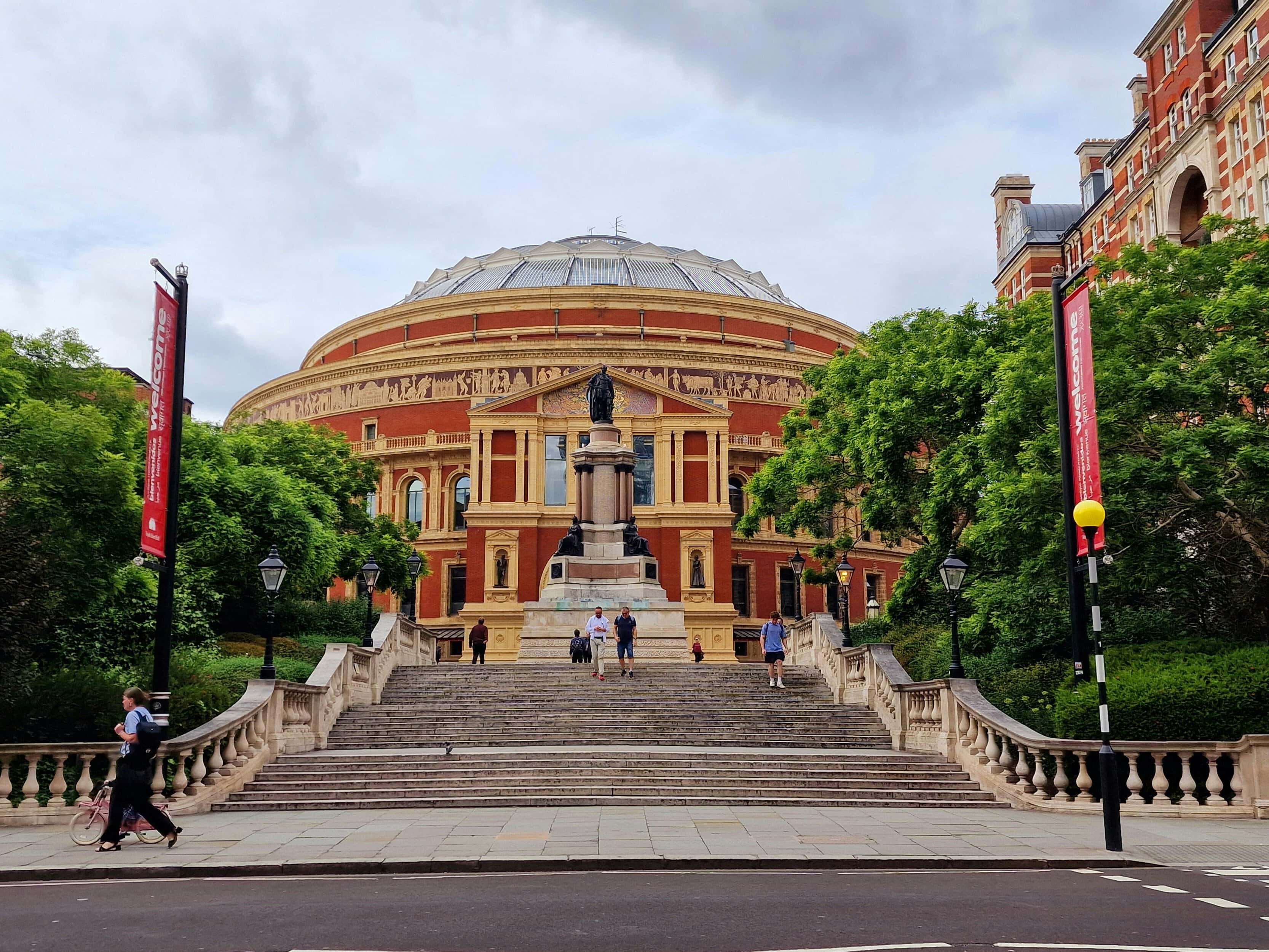 The Royal Albert Hall, accessible to those renting in South Kensington