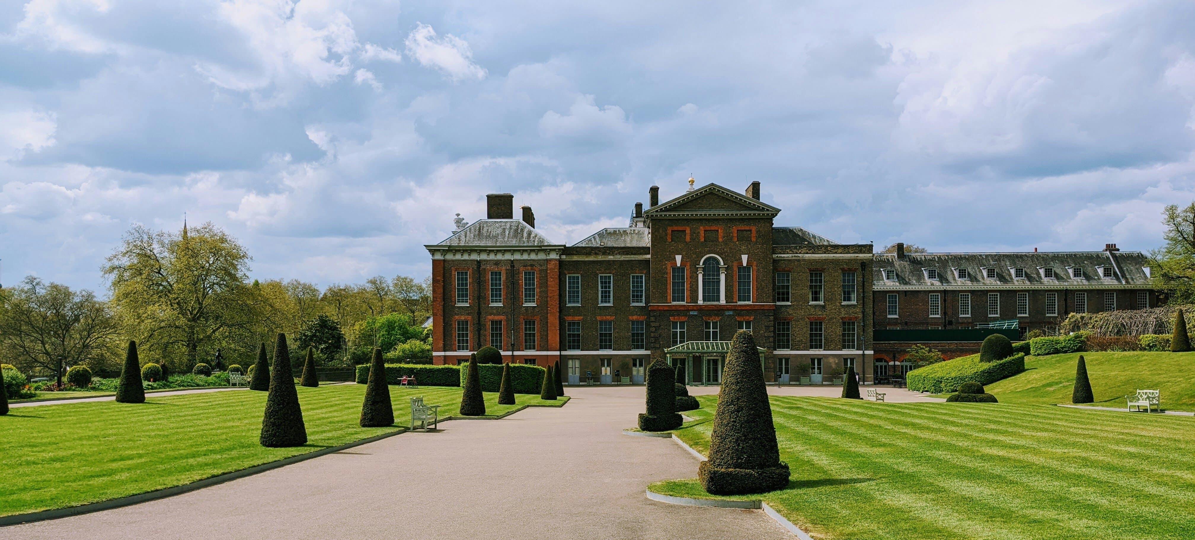 Kensington Palace in Kensington Gardens