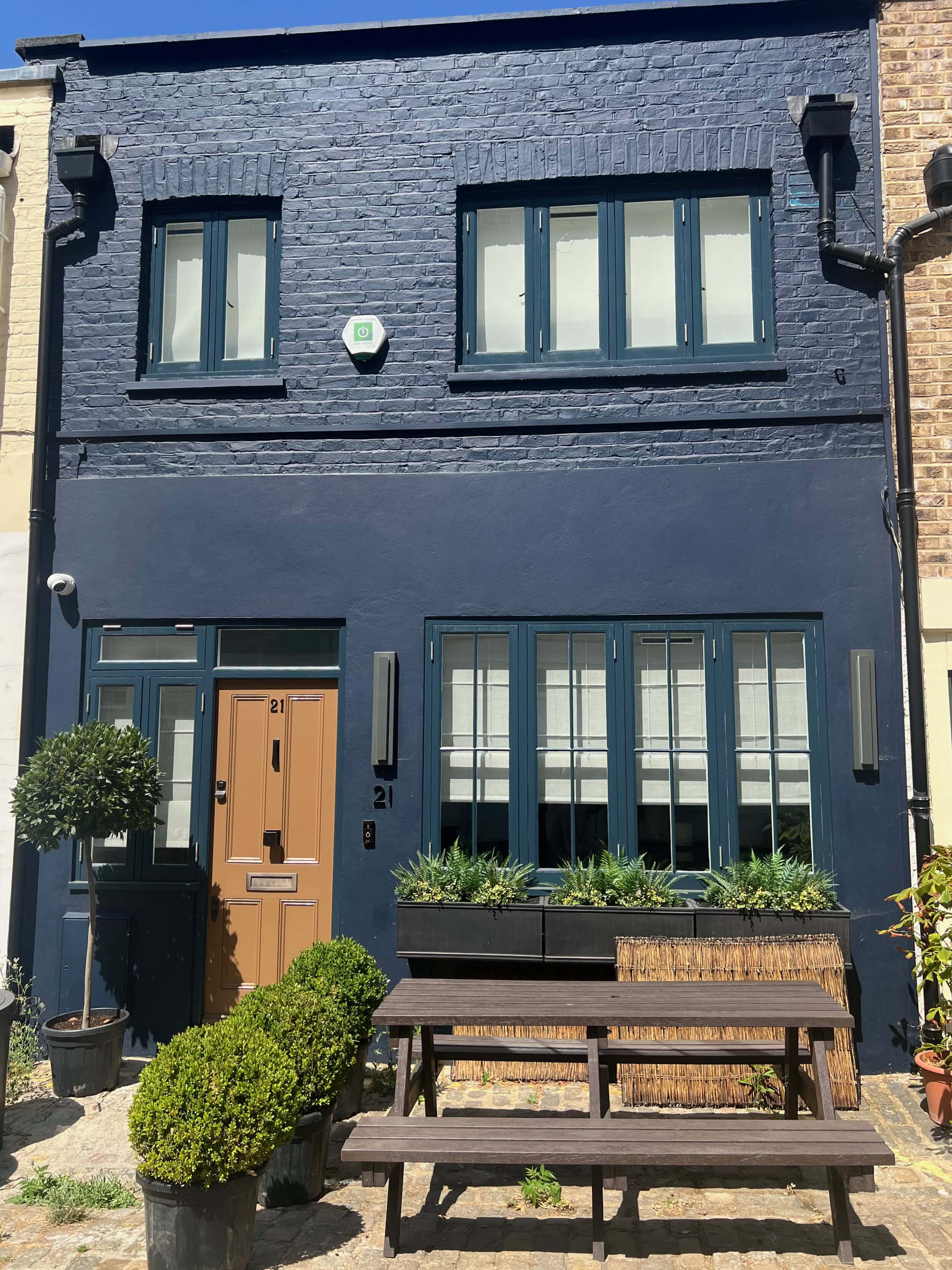 A mews house participating in Mews in Bloom