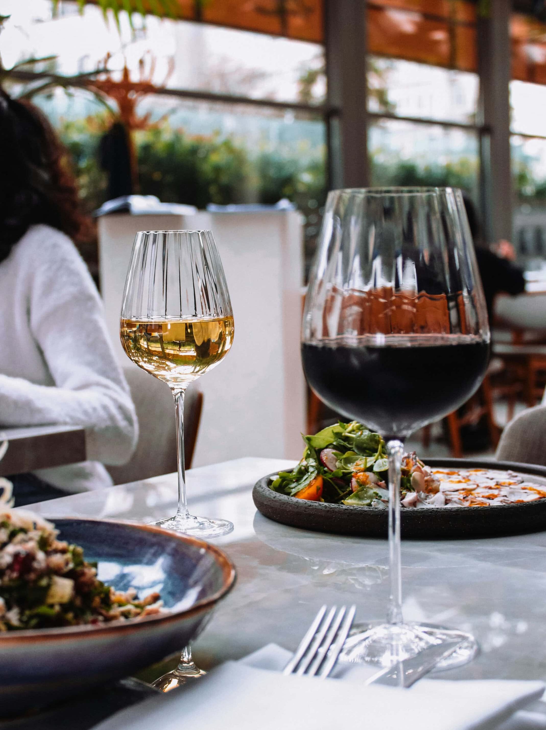 A restaurant close to where you can be buying mews houses or selling mews houses in Notting Hill